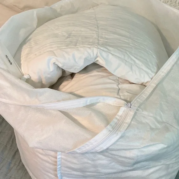 Restoration Hardware - Picture 7 of 8